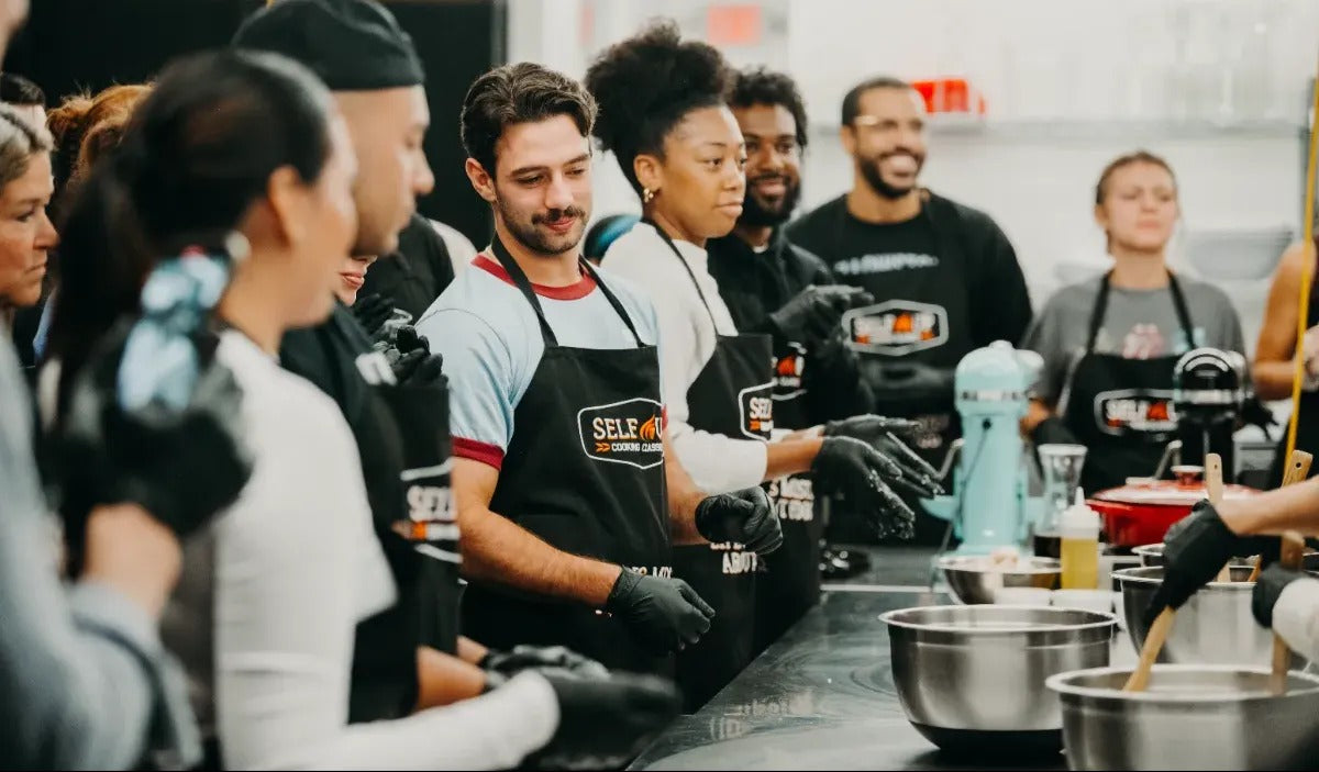 Team Building Activities | team cooking food